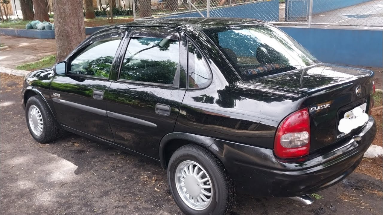 Como é dirigir um carro de 20 anos 