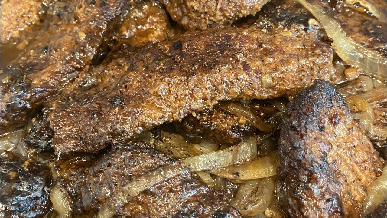 Homemade Fried Steak & Brown Gravy