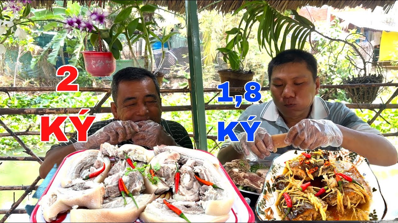 Trận Đấu Chấp 200g - Ăn 3,8 Ký Thịt Luộc Mắm Lóc Chưng | ATĐQ