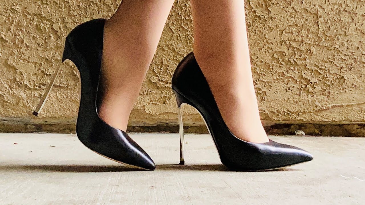 Casadei Blade Review & Walking Demo