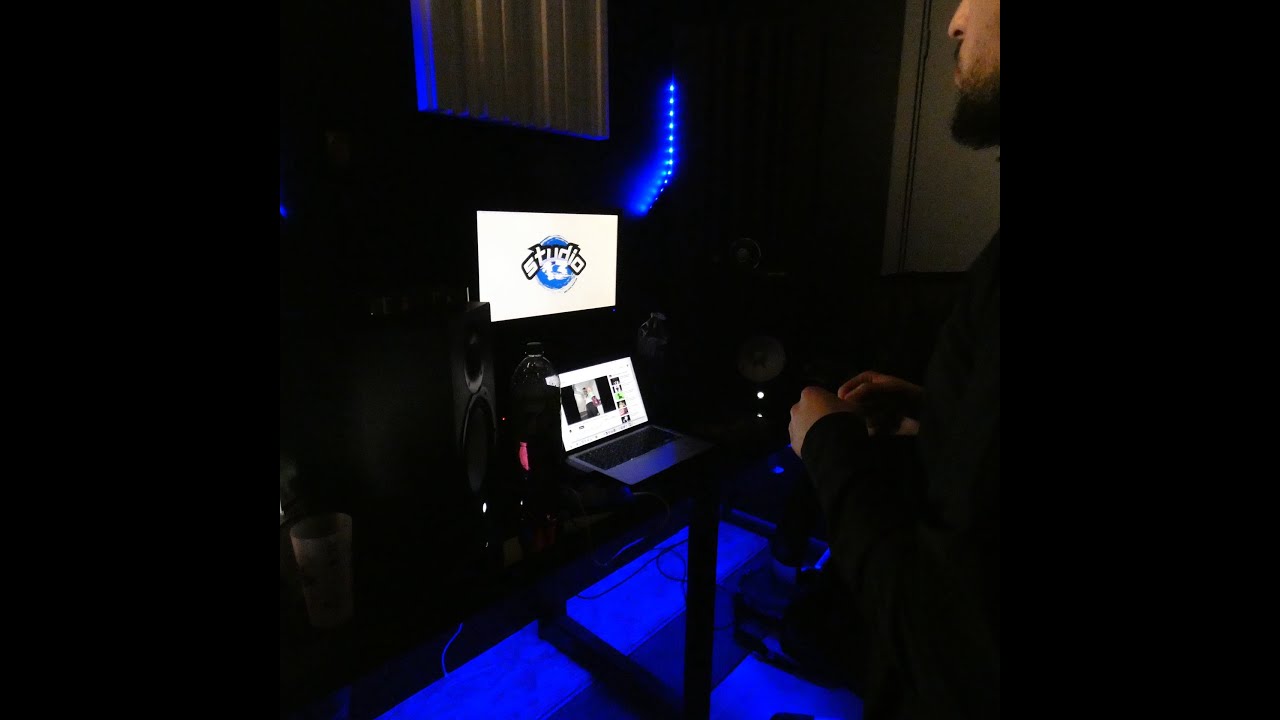 VLOG w/ Laxsaar