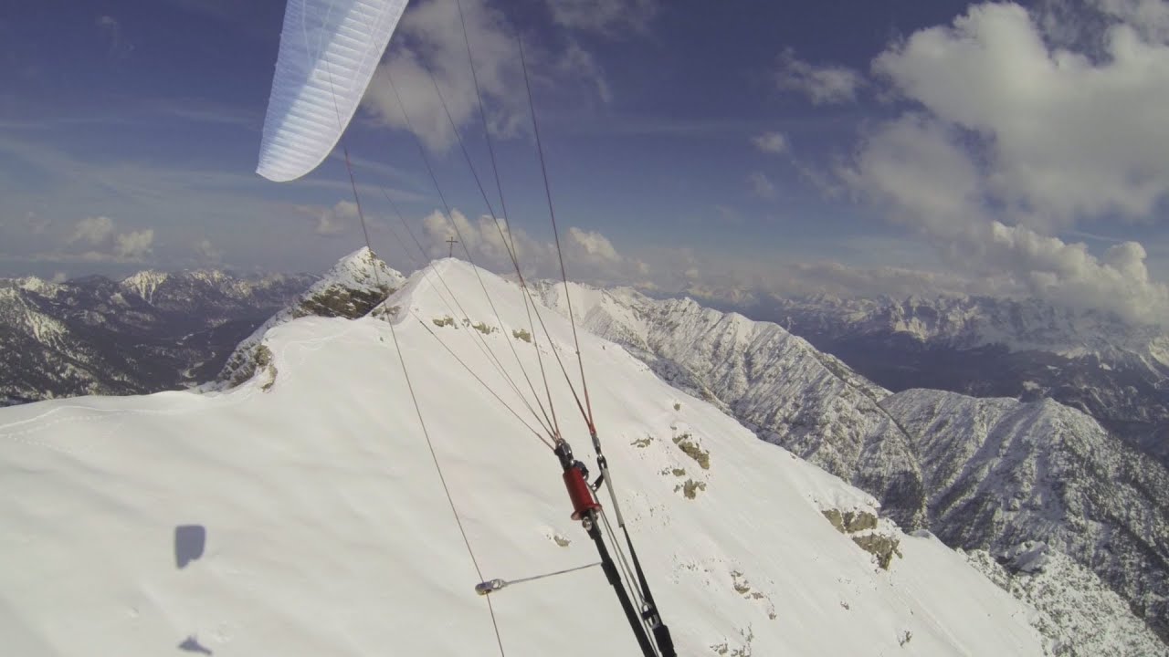 Peak buzzing with birds in winter wonderland on an ENZO2