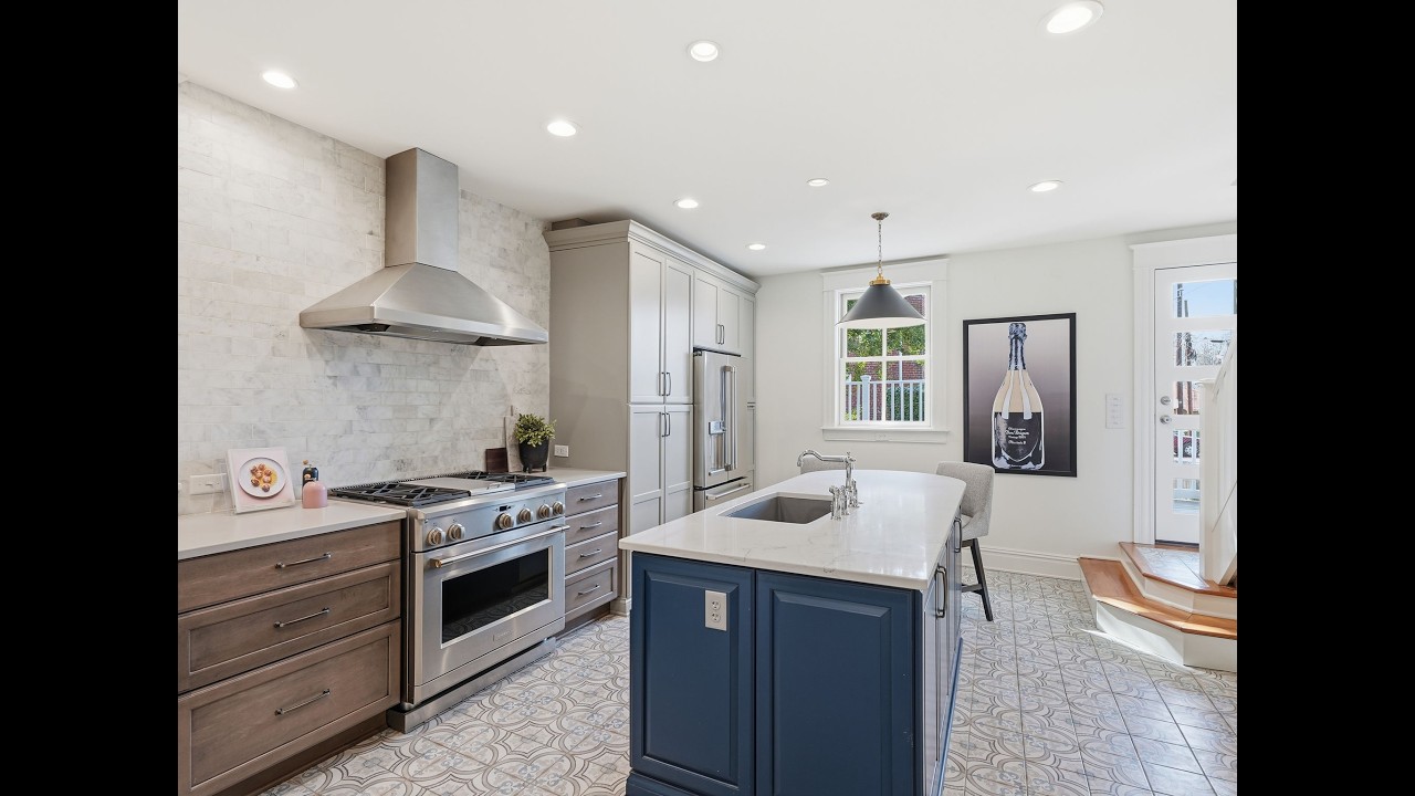 Luxury Home for Sale in The Fan District Richmond VA | Steps to Strawberry Street