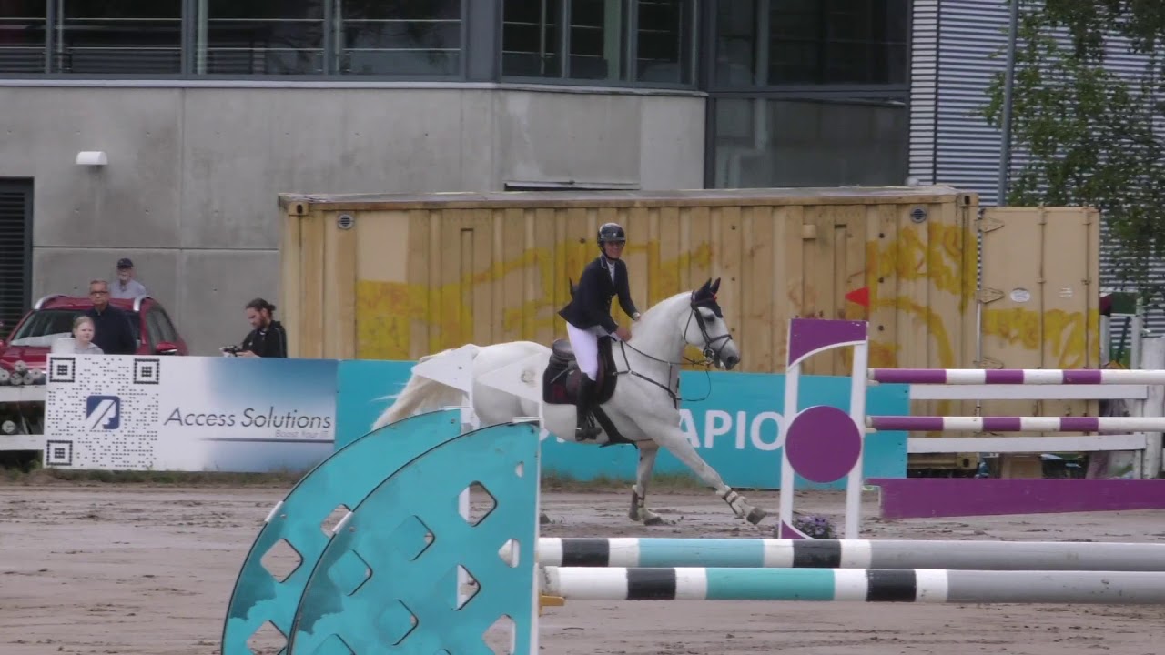 Yli-Huhtala Maija & Birchcape's Wonderland 145+150cm @ Salo Horse Show 9.-12.7.2020