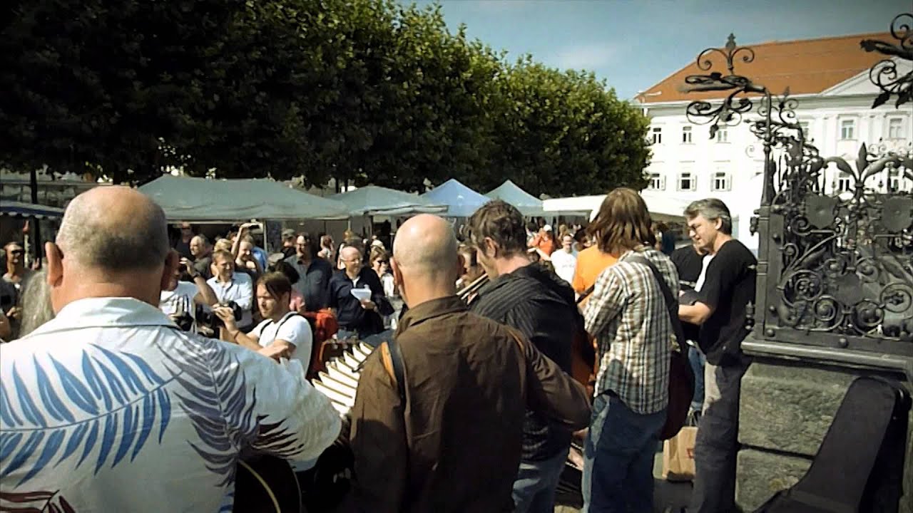 haltet Abstand - Flashmob by Fuzzman & friends