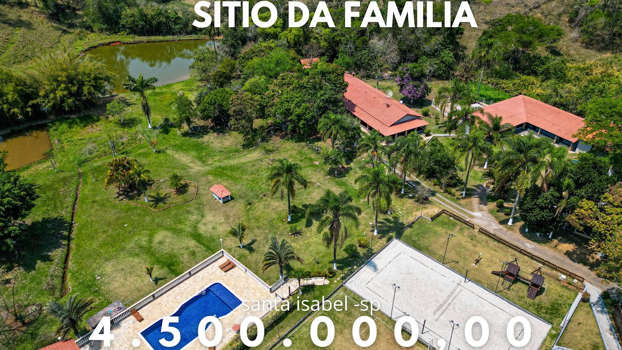 Sítio com estrutura fantástica e rico em água, porteira Fechada 