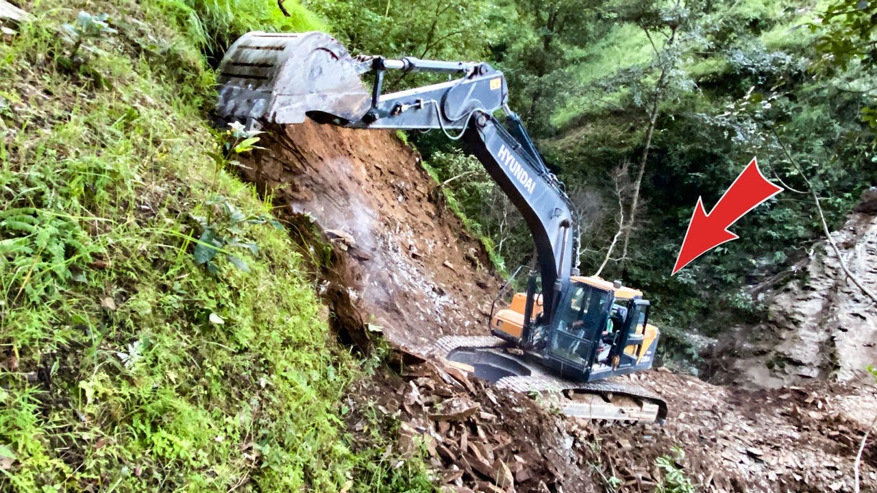 Most DANGEROUS Mountain Road Ever Built? | Excavator Planet