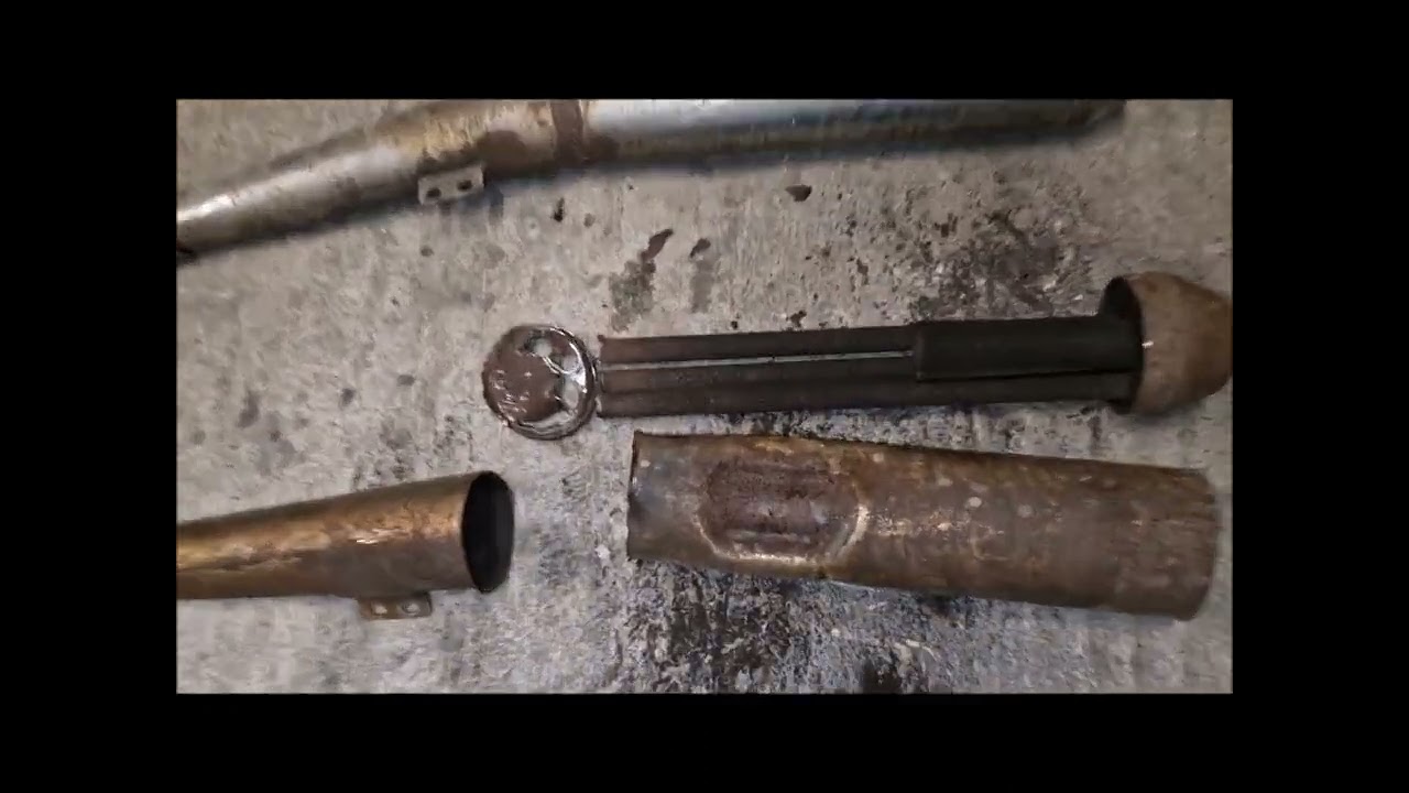 The design of BMW R80 exhaust silencers