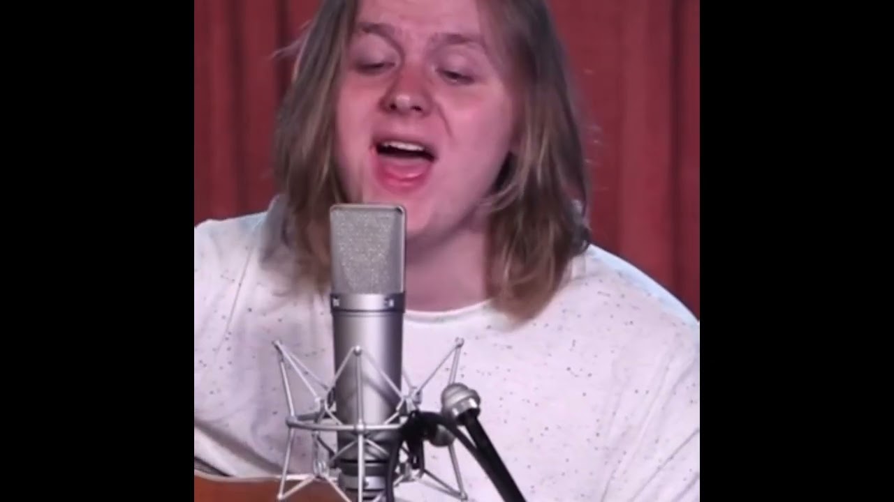 Lewis Capaldi Half The World Away Live Acoustic Unreleased Song 2018