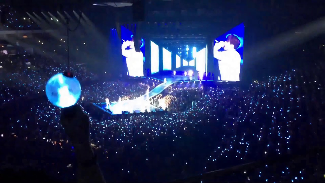 BTS (방탄소년단) 181016 - Live Berlin 2018 [Love Yourself World Tour] HD