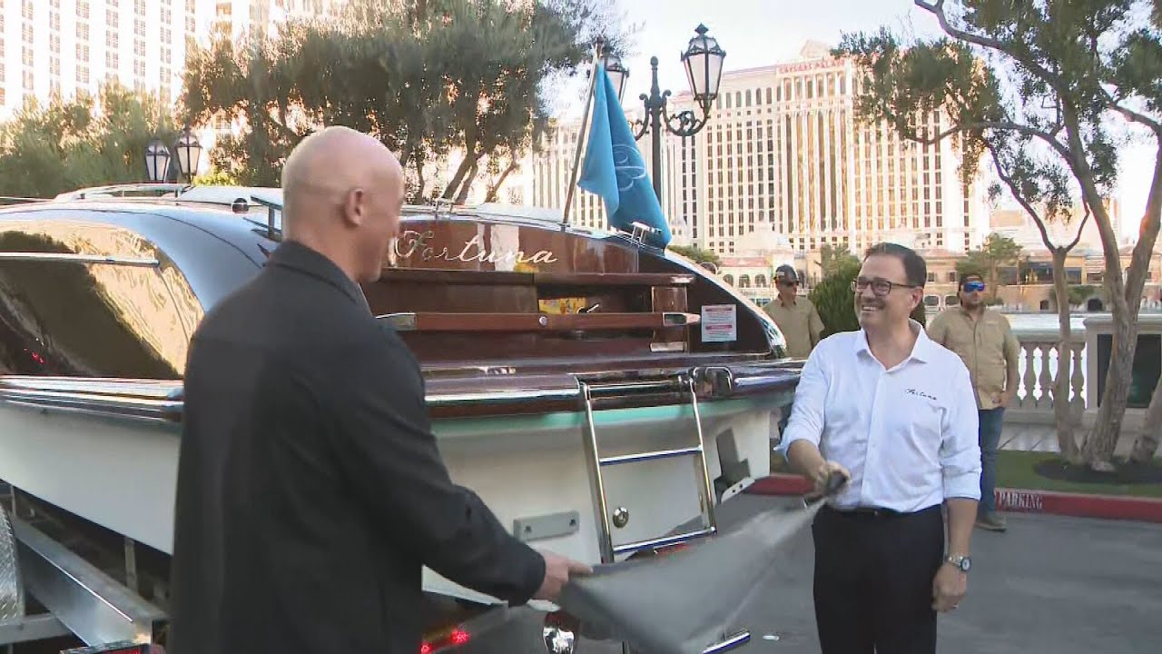 Yacht launches at Bellagio Fountains