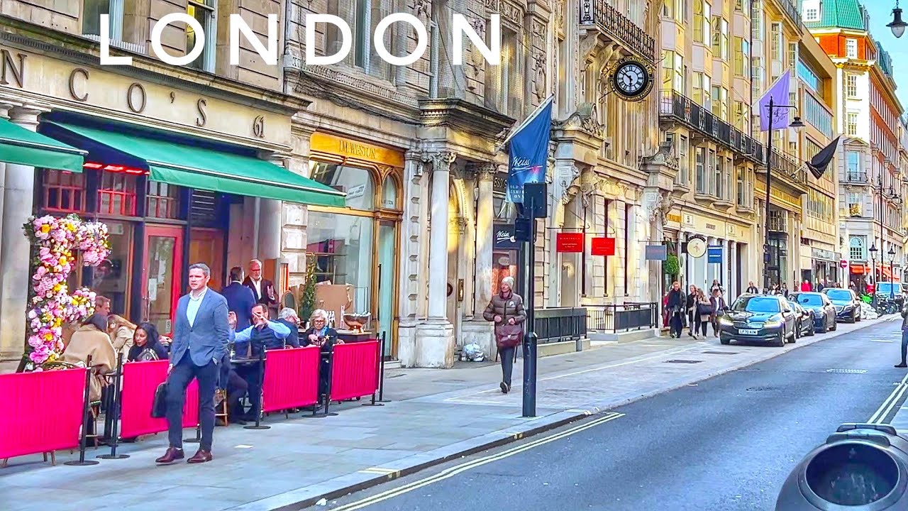 London Spring Walk - Central London Streets Walking Tour - Walking London Victoria to Soho [4K HDR]