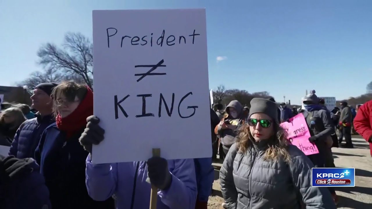 Federal workers protest as Trump, Musk continue to eliminate jobs