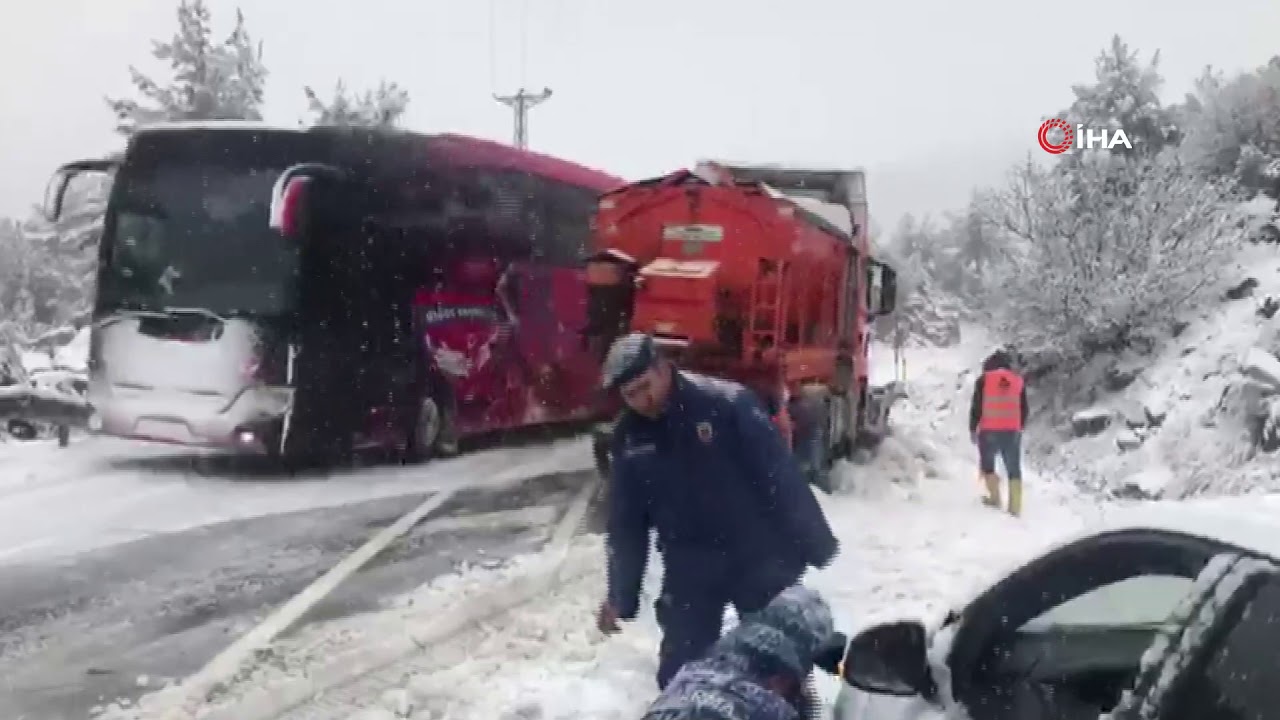 Antalya Konya Karayolunda Yoğun Kar Yağışı