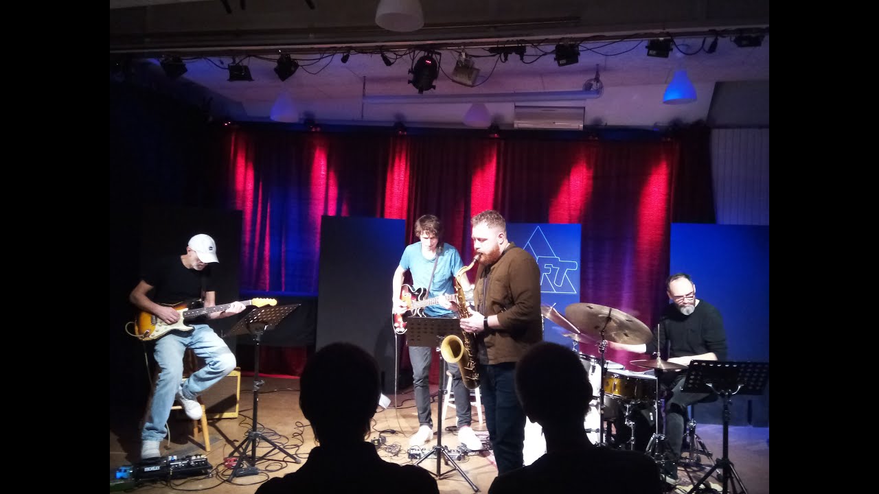 Solo on OC (Blues)
