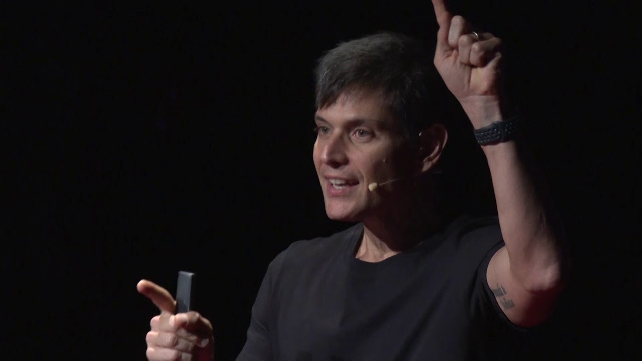 O Valor da incerteza | Luis Correia | TEDxRioVermelho