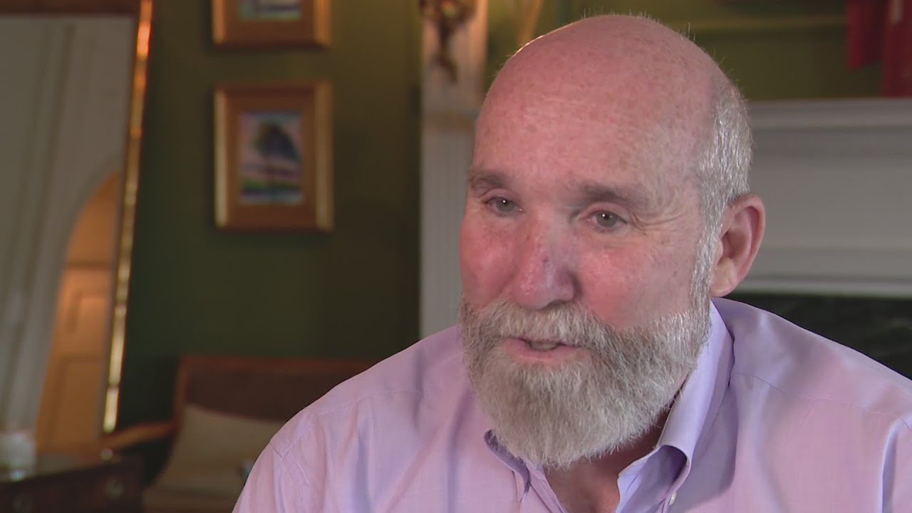 Drew Peterson’s former attorney considers revealing killer cop’s secrets