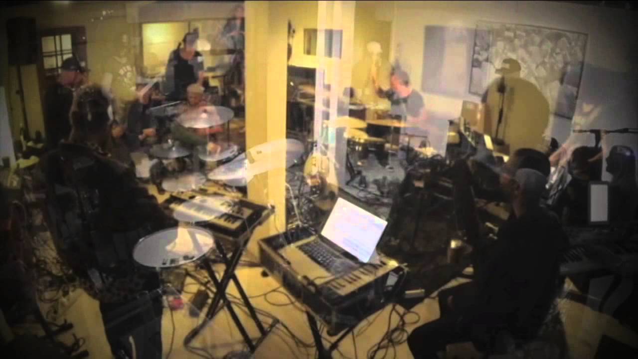 Clemens - Mer' og mer' (live fra øveren)