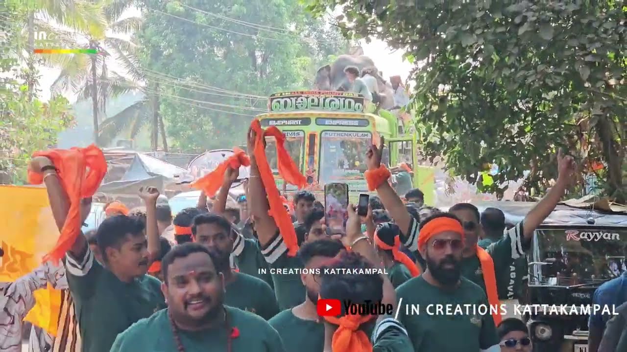 ഇങ്ങനെ സ്വീകരിക്കണം | Ambhadi Bhalan | Aruvai Chiravarambathukavu Pooram 2025 | Bhagavath