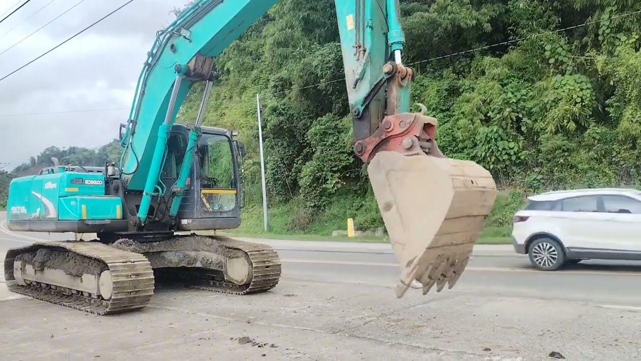 how to solve error code D063 in kobelco excavator/sira ang solinoid solinoid valve