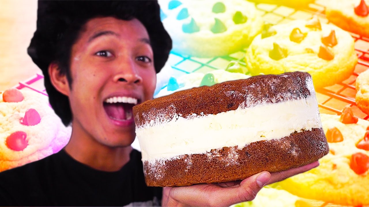 DIY GIANT COOKIE ICECREAM SANDWICH!!!