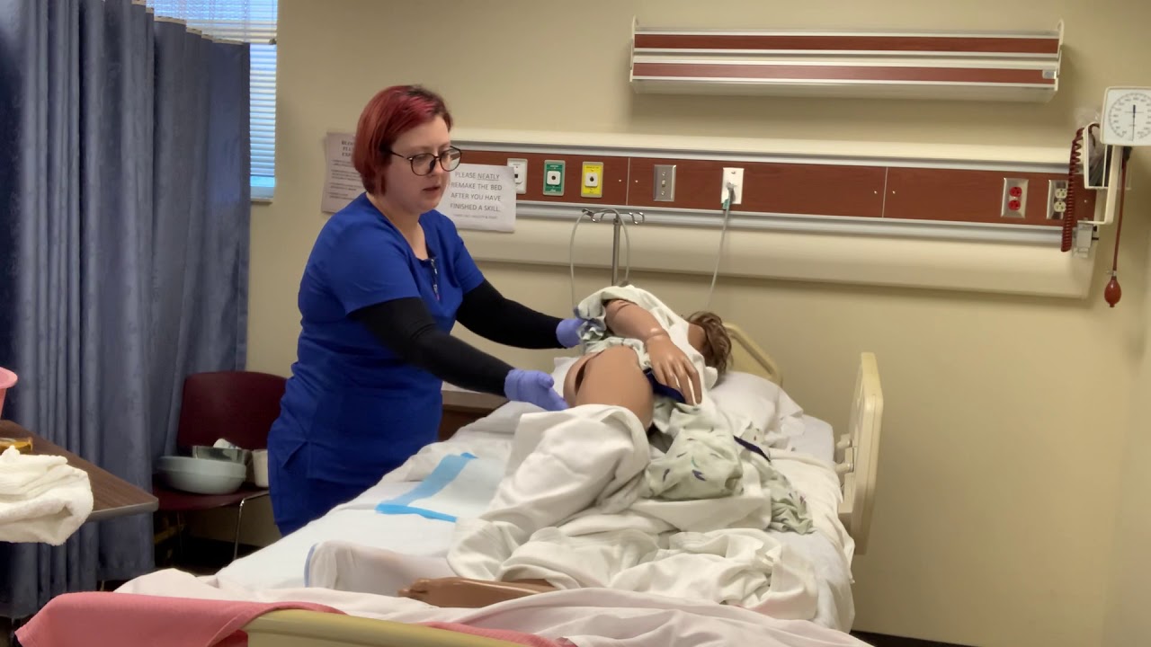 Giving Female Perineal Care (Kentucky Nurse Aide, Nursing Assistant, KNAT, CNA, SRNA)