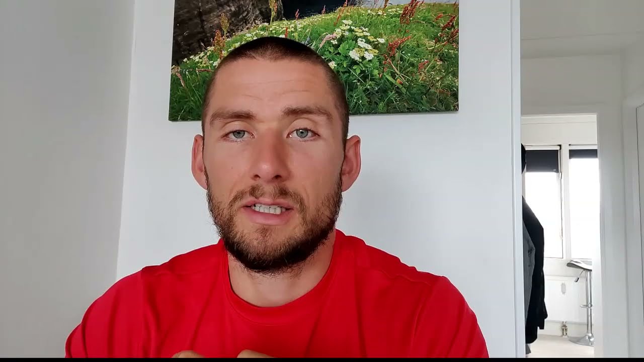 VIDEO: Sverri n&oslash;gdur vi&eth; silvuri&eth; vi&eth; EM 2021.
