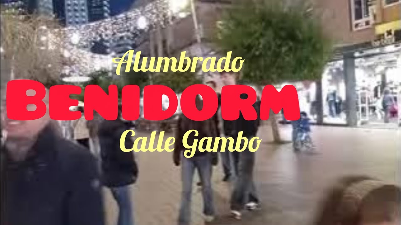 Benidorm. Luces de la calle Gambo 