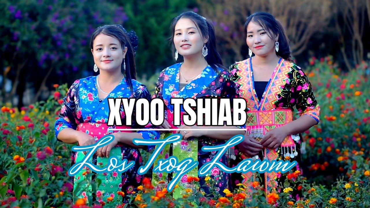 Xyoo Tshiab Los Txog // N. Txoov Kav, N. Tsav Huaj, N. Vam Txoov