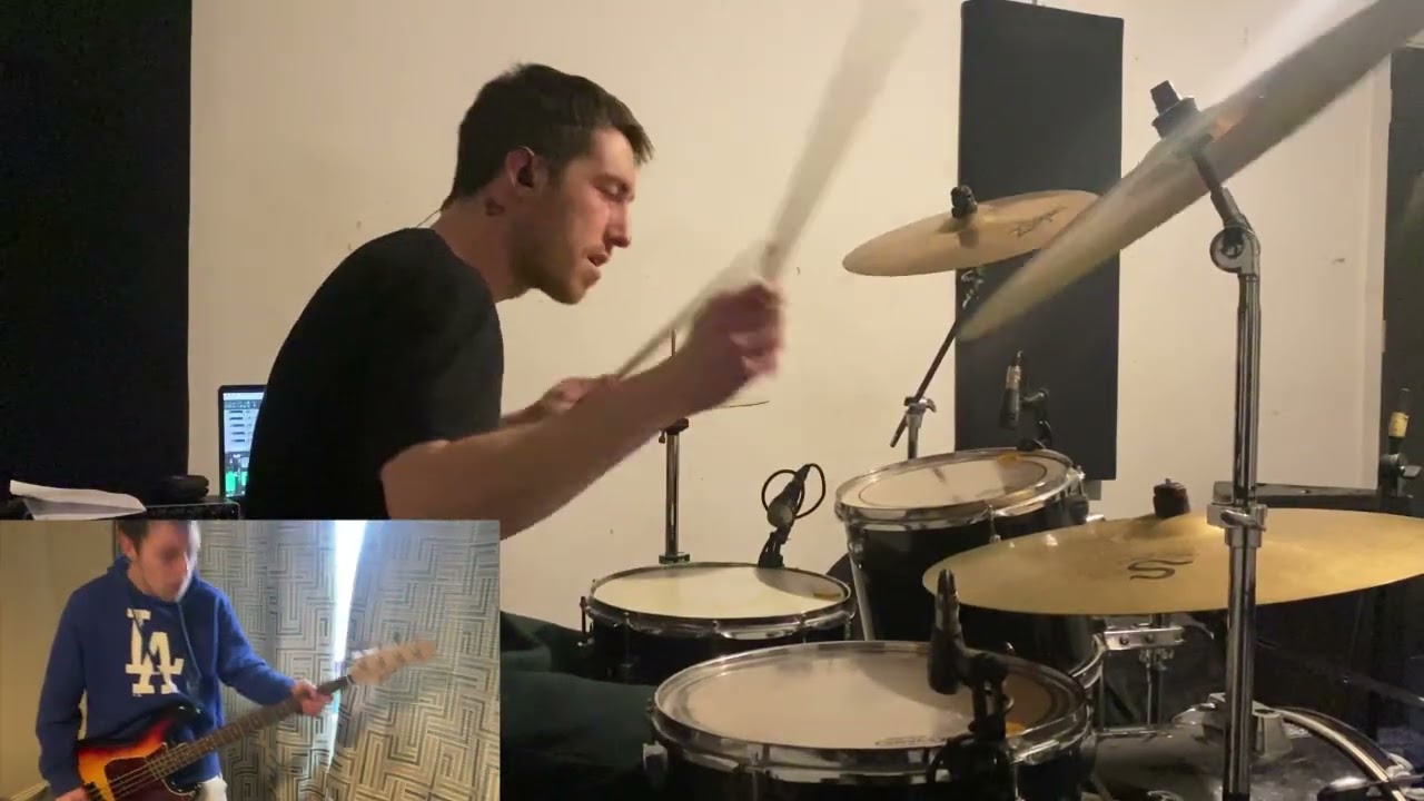 Watch this Drum & Bass line!