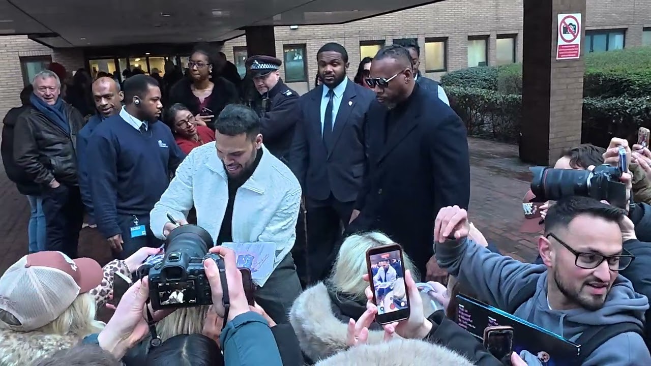 Chris brown breezy in court london today 