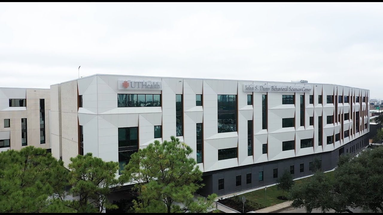UTHealth Houston celebrates generosity of the John S. Dunn Foundation