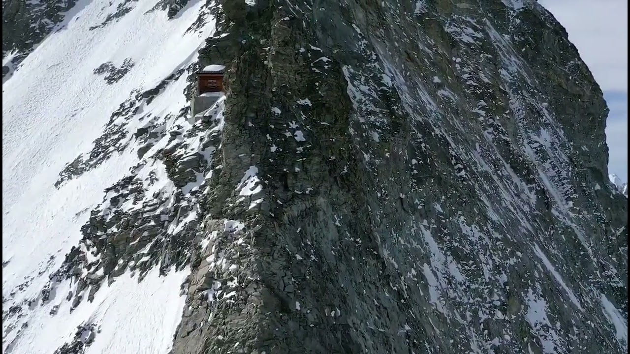 Matterhorn Hornley Ridge in Winter