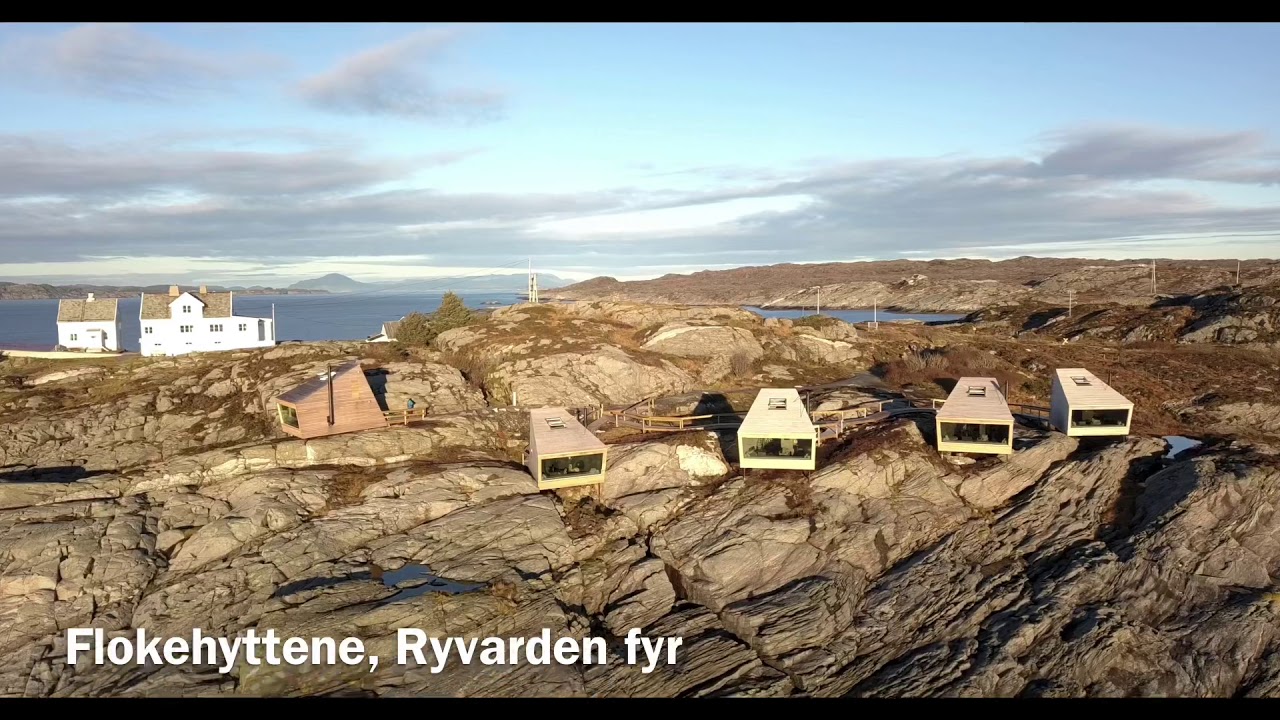 Flokehyttene, Ryvarden fyr