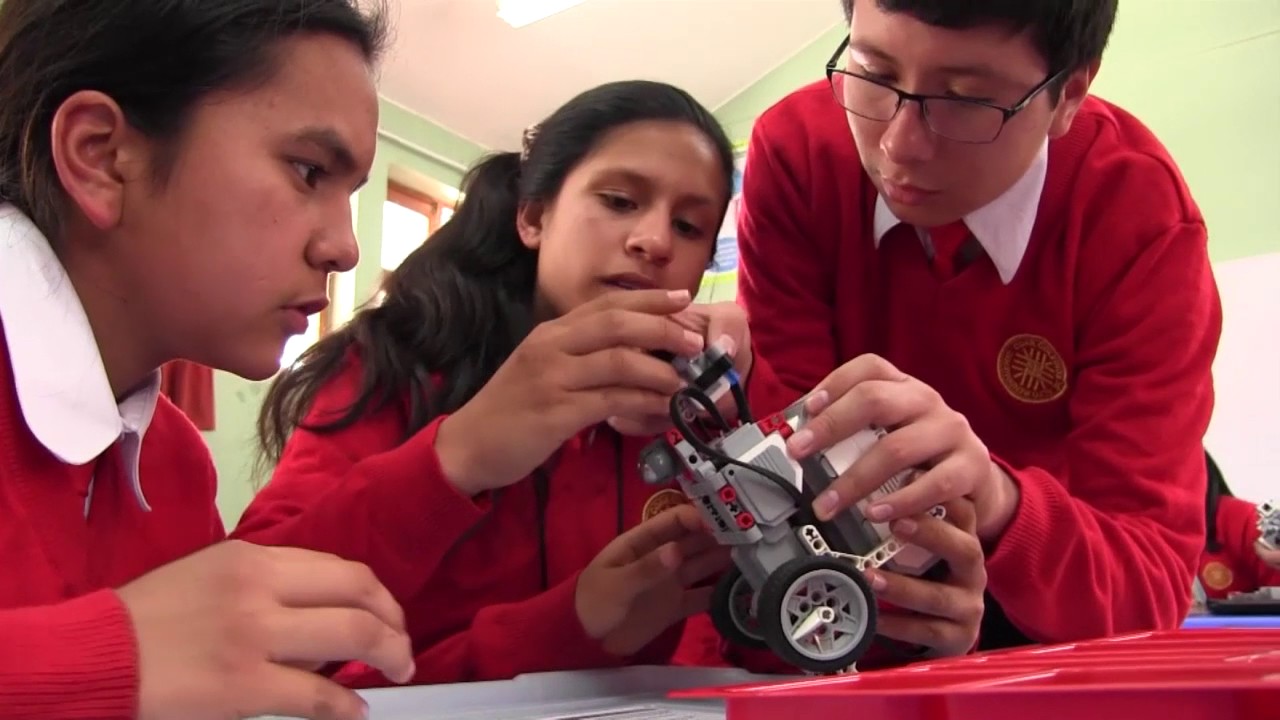 UN DÍA EN EL COLEGIO DE ALTO RENDIMIENTO DE CAJAMARCA