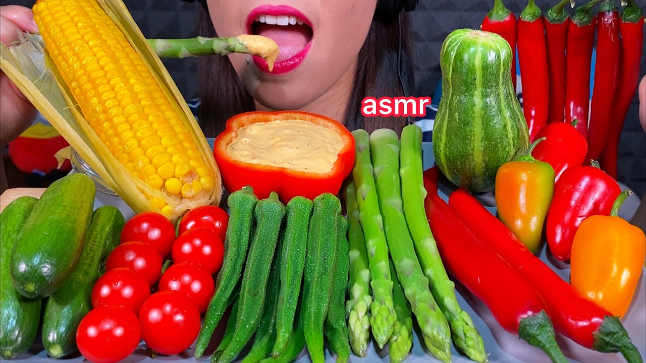 ASMR VEGGIE PLATTER OKRA ASPARAGUS HOT CHILLI CORN SWEET PEPPER CHERRY TOMATO CUCUMBER Eating Sounds
