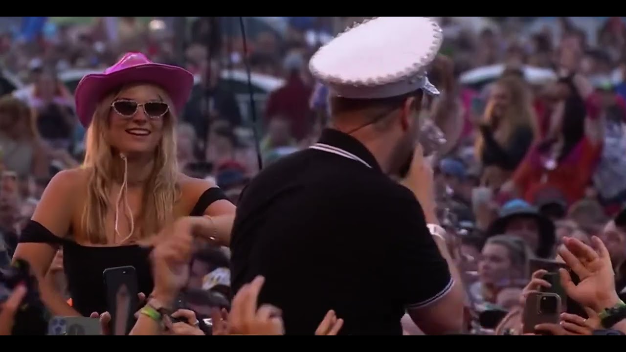 The Streets - On the Edge of a Cliff [Live at Glastonbury 2024]