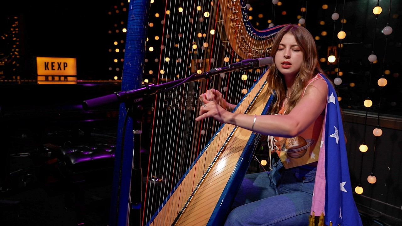 Mikaela Davis - Full Performance (Live on KEXP)