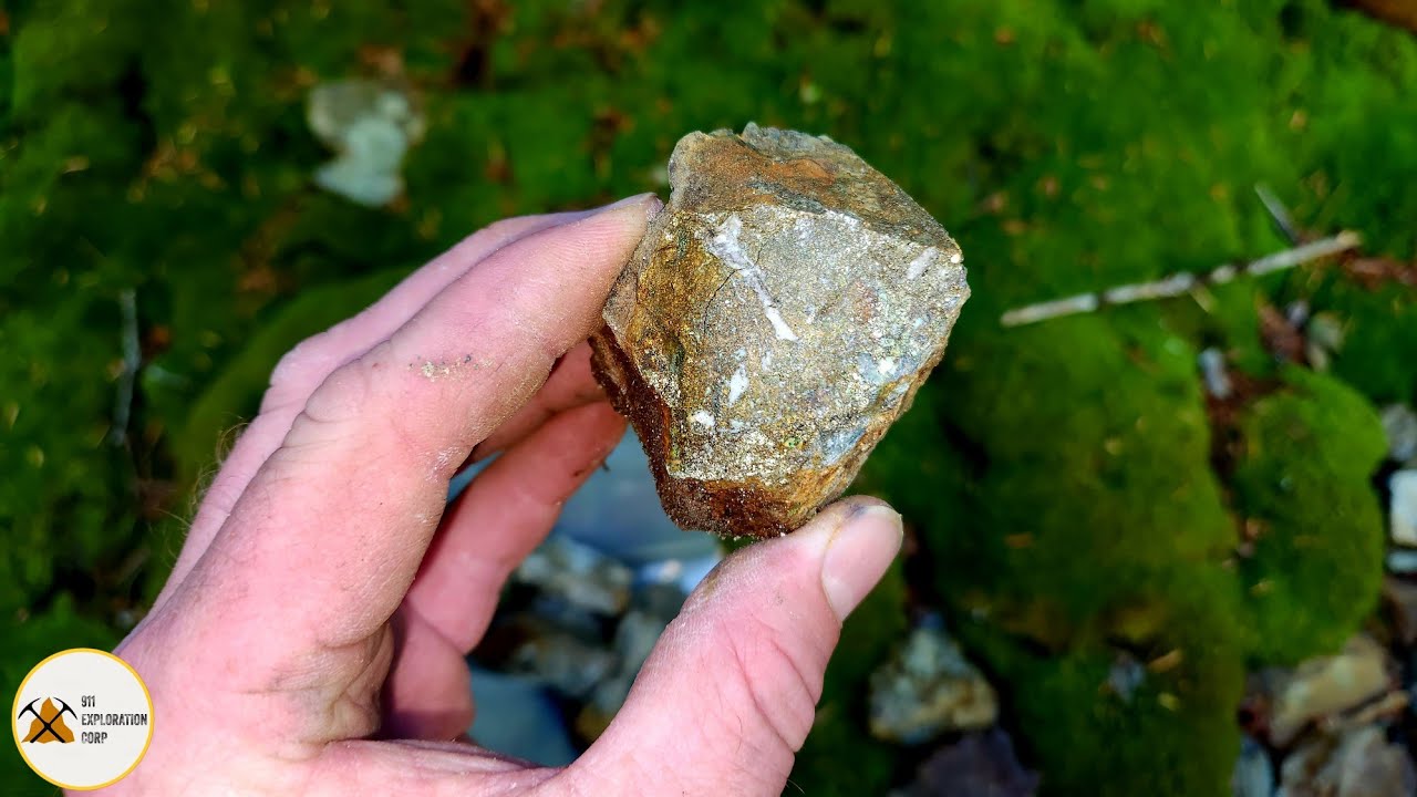 Old Miners Sunk Thousands Of Meters In Search Of This Copper, Silver & Gold Ore!
