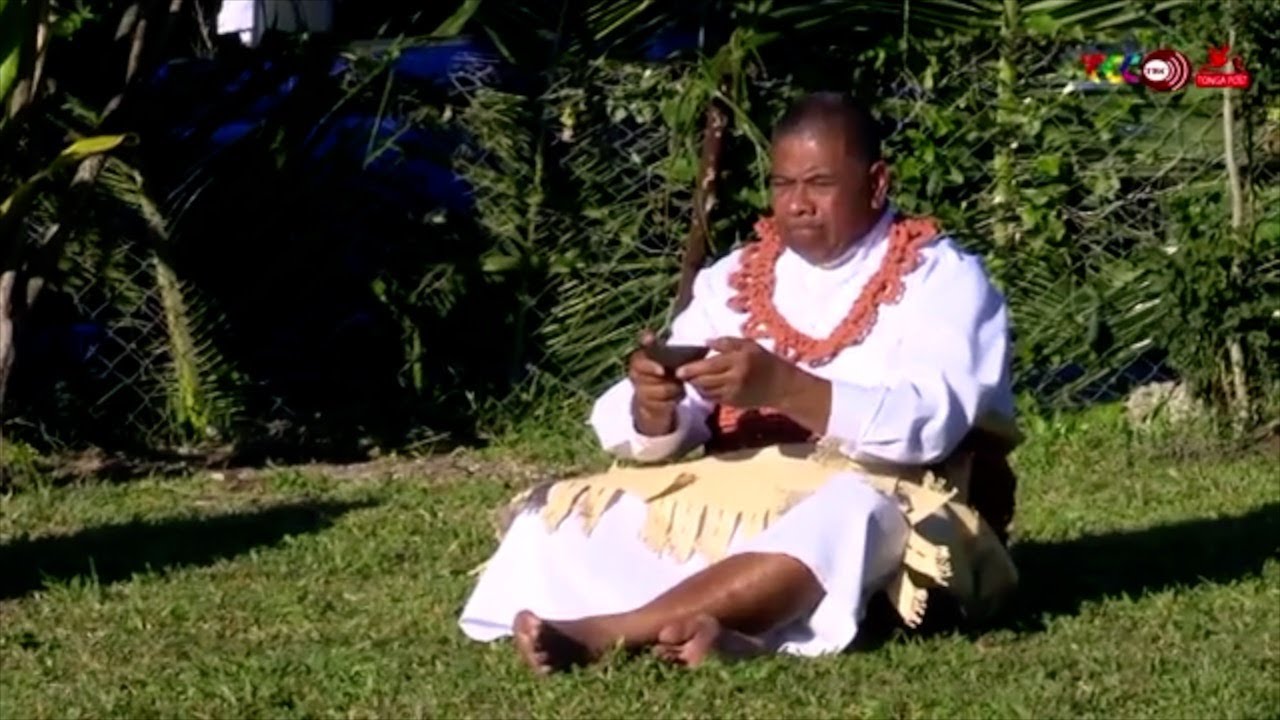 🇹🇴 Ouau Kava Fakanofo Hingoa MAKAUI - Ko e Fototehina 'o Nopele Fakafanua mei Ma'ufanga