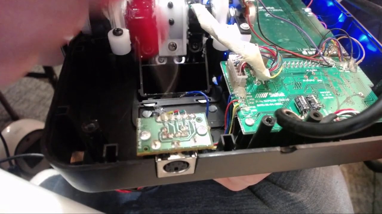 Saitek X52 Joystick shows power light but dosnt work... FIX!