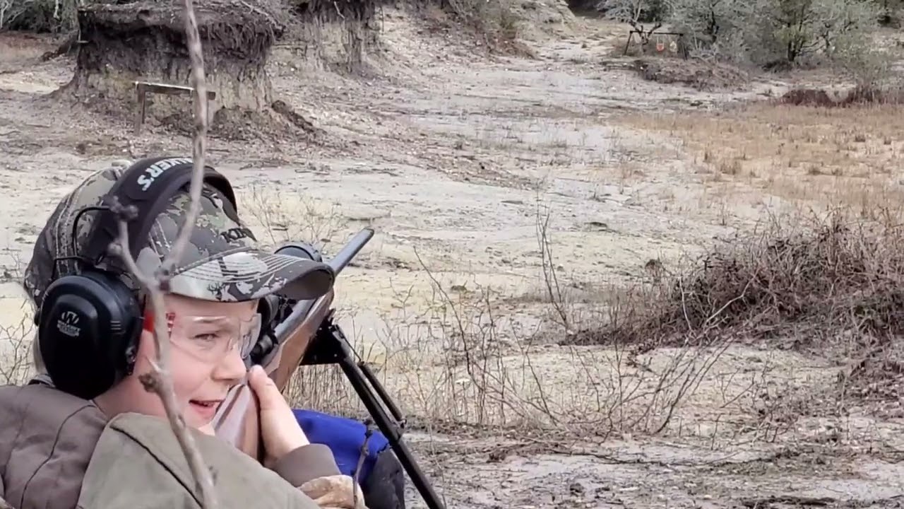 Remington model 700 300 Remington Ultra Magnum steel plate shoot @henryandrusty