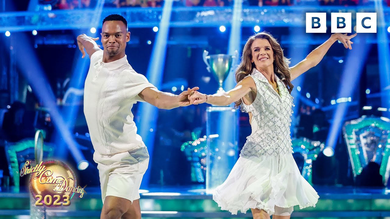 Annabel Croft and Johannes Radebe Cha Cha Cha to Uptown Girl by Billy Joel ✨ BBC Strictly 2023