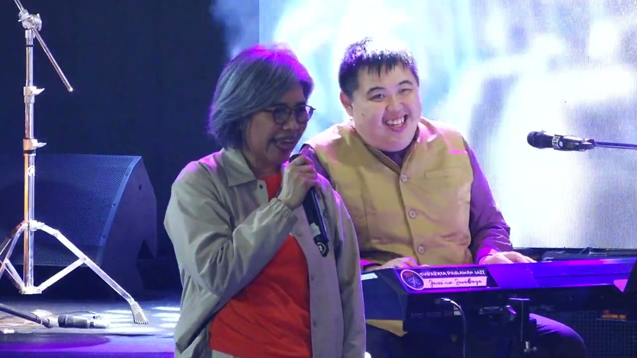 TANJUNG PERAK JAZZ 2024 - YONGKEYS VINCENT TRIO FEAT VONNY SUMLANG