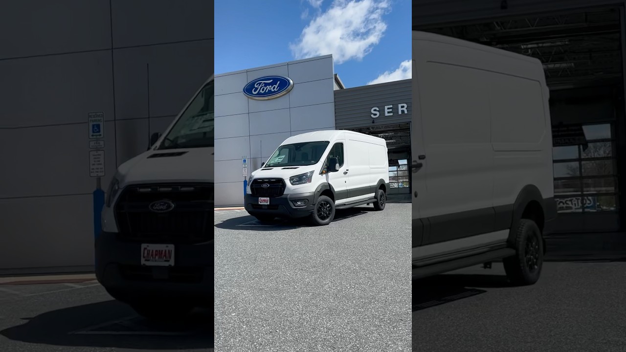 2023 Ford Transit Trail 350 MR Cargo AWD