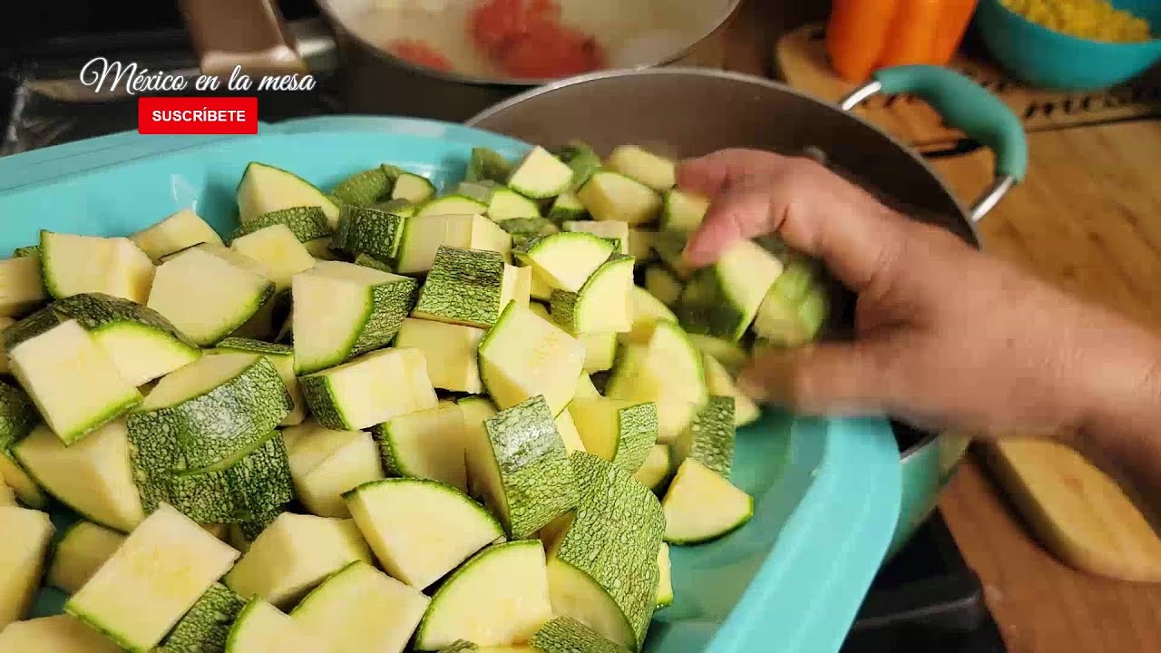 Calabazas Con Carne Molida Pimiento Morrón Y Elote Muy Rico Guiso 🤗❤