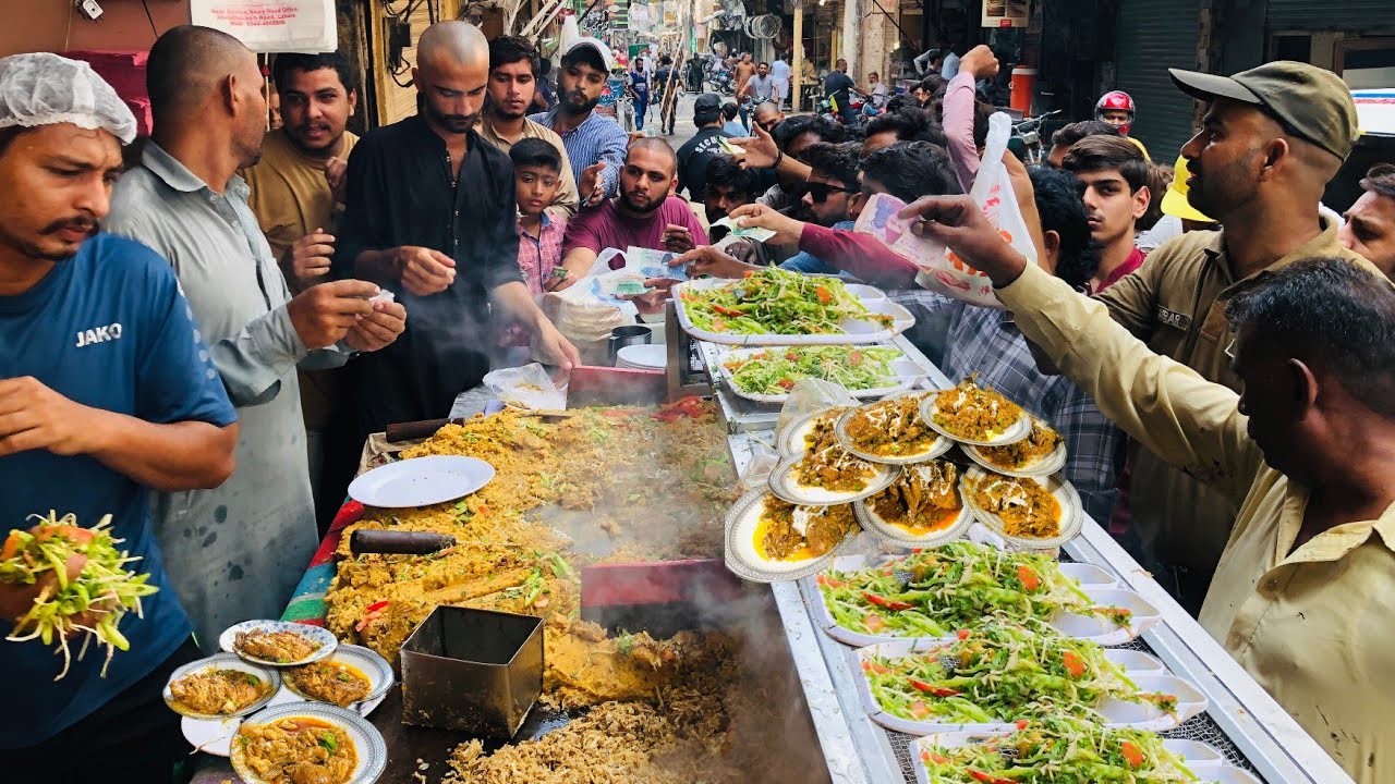 VIRAL STREET FOODS VIDEOS IN LAHORE PAKISTAN | TOP VIRAL FOOD | BEST FOOD VIDEOS IN 2024