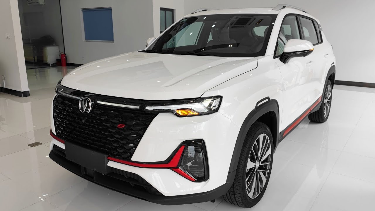 2022 Changan CS35 Plus - 1.4L Turbo | Exterior and interior details