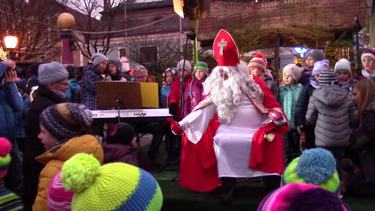 Der Nikolaus ist hier