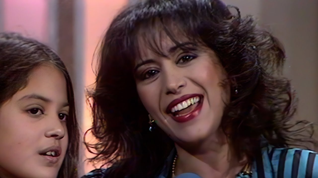 עפרה חזה - יד ביד | קליפ